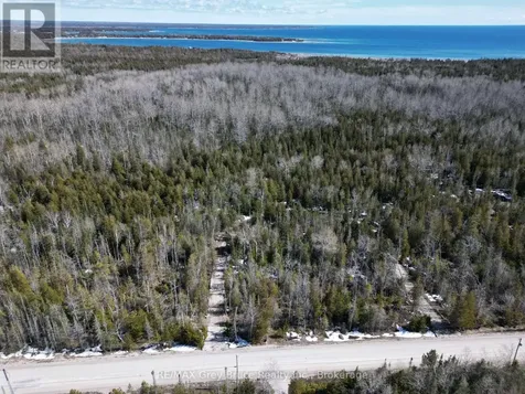 31 Baise Avenue Northern Bruce Peninsula ON N0H 2R0