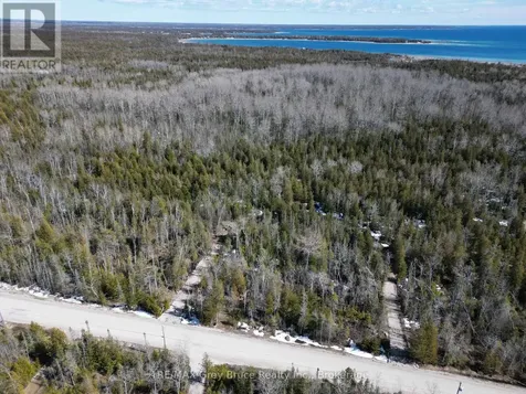 31 Baise Avenue Northern Bruce Peninsula ON N0H 2R0