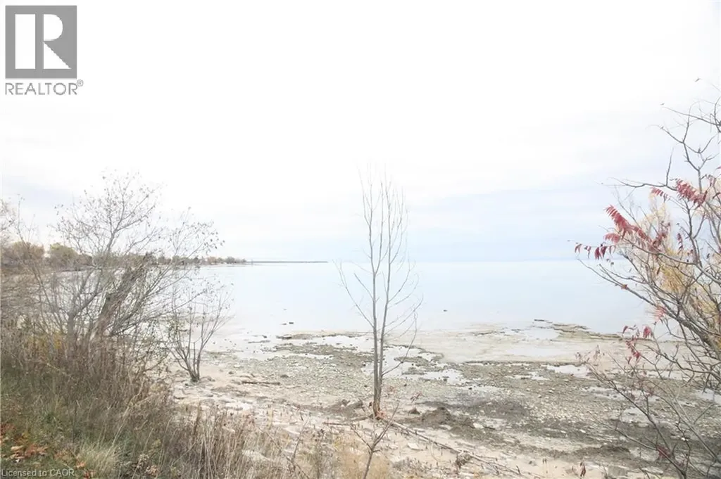 2525 Lakeshore Road Dunnville ON N1A 2W8