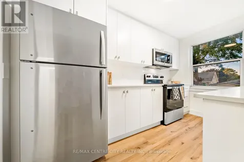 232 Elm Street St. Thomas ON N5R 1J5
