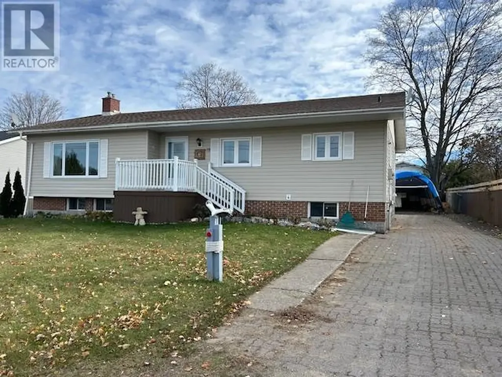 10 Victoria Avenue Blind River ON P0R 1B0