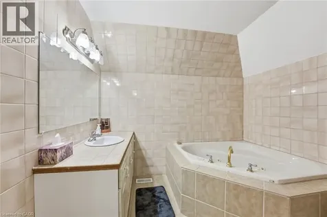 26 Terrace Hill Street Brantford ON N3R 1E9