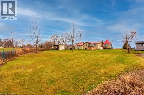 817 Lakeshore Road Selkirk ON N0A 1P0