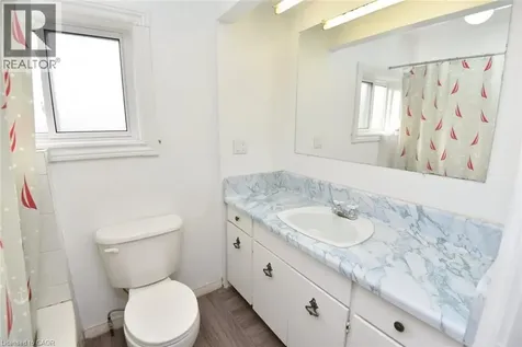 56 Kinrade Avenue Hamilton ON L8L 6L6