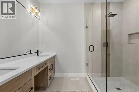 510 Orsini Lakeshore ON N0R 1A0