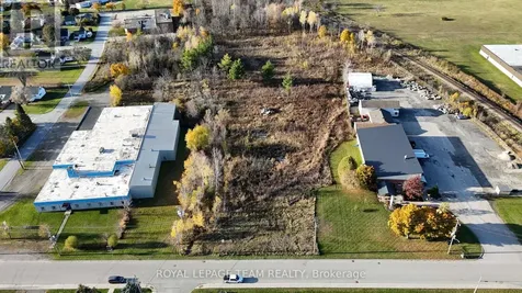 50 Lorne Street Smiths Falls ON K7A 3K7