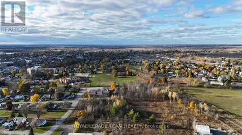 50 Lorne Street Smiths Falls ON K7A 3K7