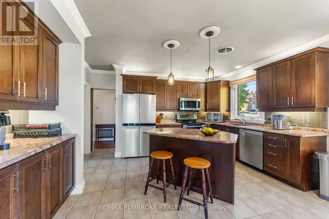 235 Broadview Drive Pembroke ON K8A 2A1
