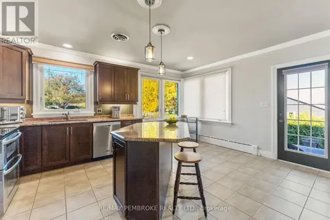 235 Broadview Drive Pembroke ON K8A 2A1