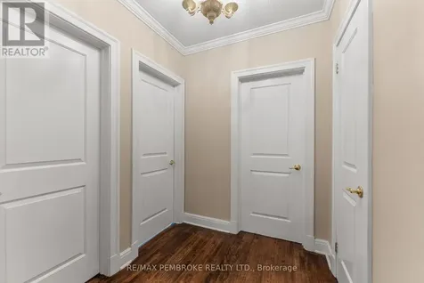 235 Broadview Drive Pembroke ON K8A 2A1