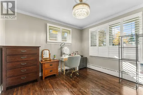 235 Broadview Drive Pembroke ON K8A 2A1