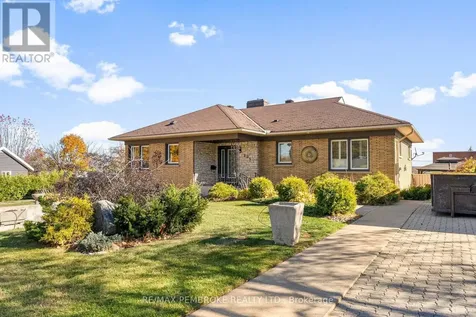 235 Broadview Drive Pembroke ON K8A 2A1