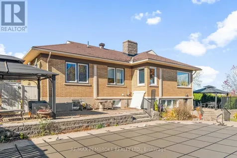235 Broadview Drive Pembroke ON K8A 2A1