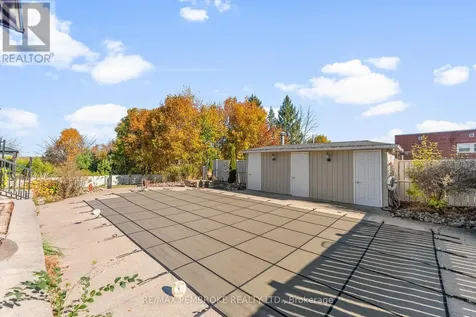 235 Broadview Drive Pembroke ON K8A 2A1
