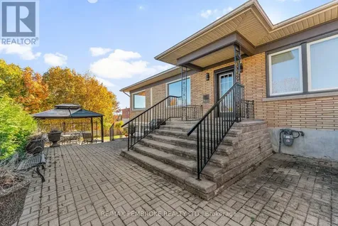235 Broadview Drive Pembroke ON K8A 2A1