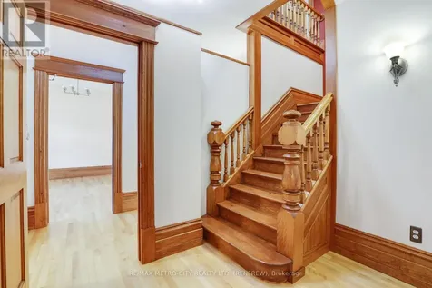 94 Argyle Street North Renfrew ON K7V 1S9
