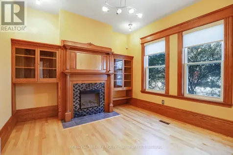 94 Argyle Street North Renfrew ON K7V 1S9