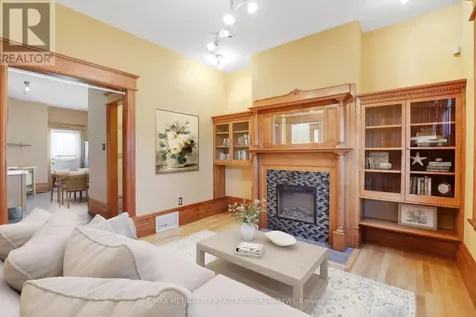94 Argyle Street North Renfrew ON K7V 1S9