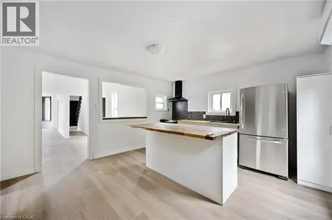 173 Brock Street South Sarnia ON N7T 2W3