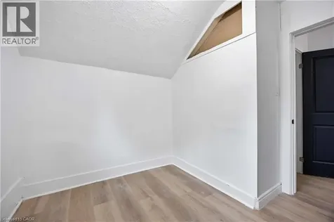 173 Brock Street South Sarnia ON N7T 2W3
