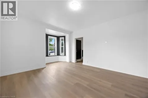 173 Brock Street South Sarnia ON N7T 2W3