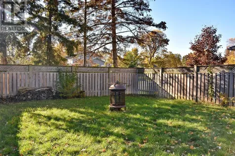 5 Brock Crescent Collingwood ON L9Y 4A4