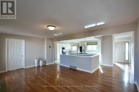 5 Brock Crescent Collingwood ON L9Y 4A4