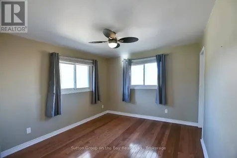 5 Brock Crescent Collingwood ON L9Y 4A4