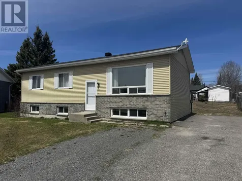 25 Brooks Street Manitouwadge ON P0T 2C0