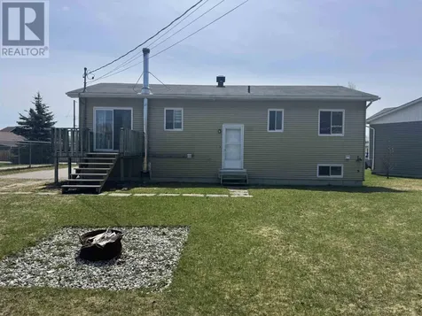 25 Brooks Street Manitouwadge ON P0T 2C0