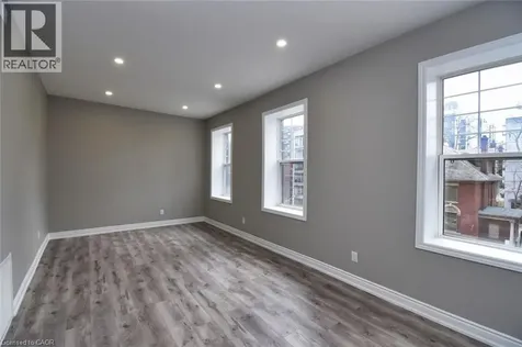 98 Duke Street Hamilton ON L8P 1X5