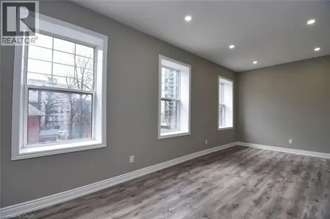 98 Duke Street Hamilton ON L8P 1X5