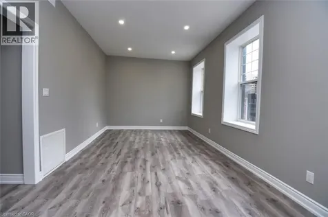 98 Duke Street Hamilton ON L8P 1X5
