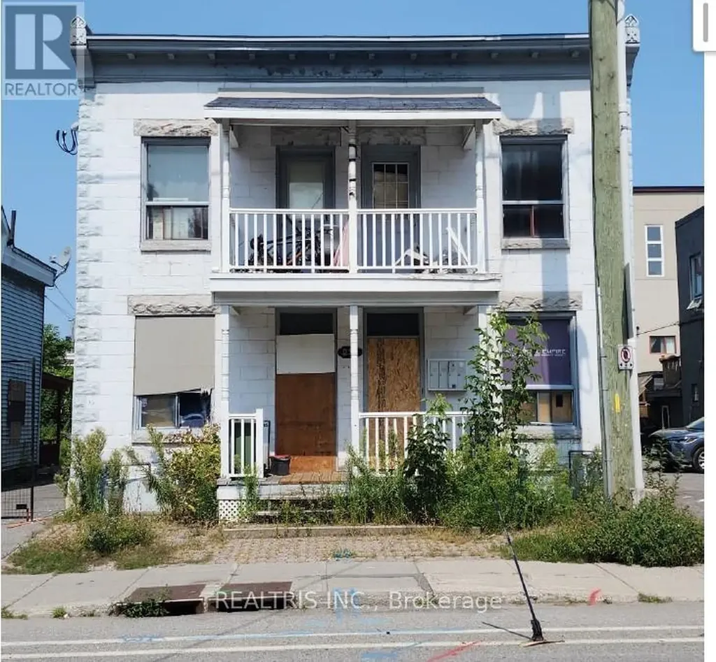 235-237 St. Patrick Street Ottawa ON K1N 5K2