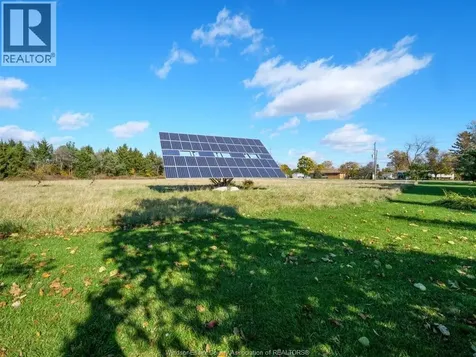 2495 Division Road North Kingsville ON N9Y 2E5