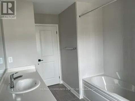 1568 Scarlett Trail Pickering ON L1X 0N9