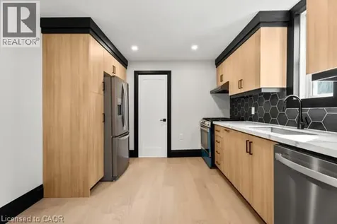 105 Rothsay Avenue Hamilton ON L8M 3G3