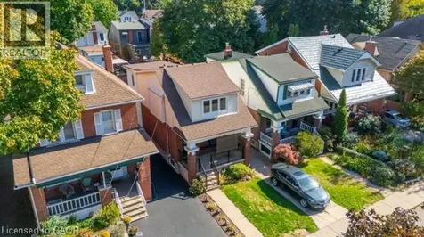105 Rothsay Avenue Hamilton ON L8M 3G3