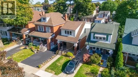 105 Rothsay Avenue Hamilton ON L8M 3G3