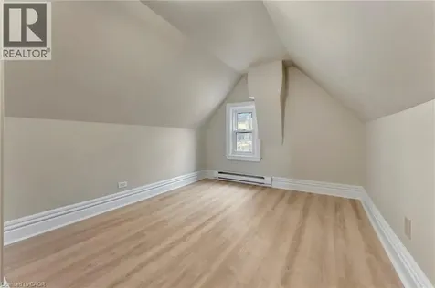 142 Sanford Avenue North Hamilton ON L8L 5Z5