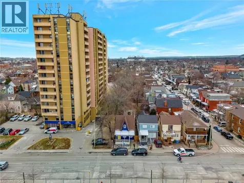 142 Sanford Avenue North Hamilton ON L8L 5Z5