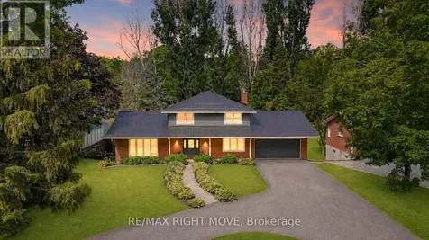 407 Bay Street Orillia ON L3V 3X5