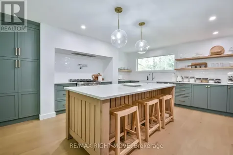 407 Bay Street Orillia ON L3V 3X5