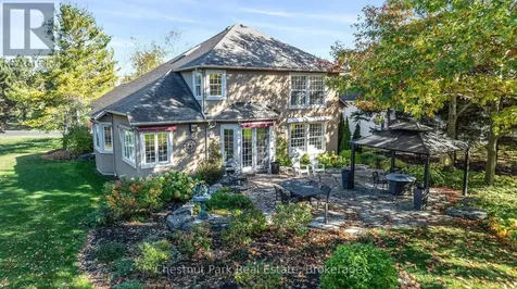 108 Grand Cypress Lane Blue Mountains ON L9Y 0K6