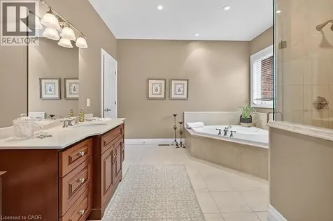 27 Sun Avenue Dundas ON L9H 5A6