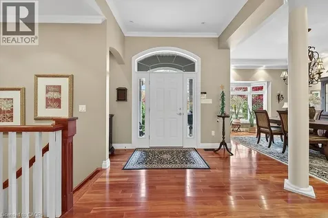27 Sun Avenue Dundas ON L9H 5A6