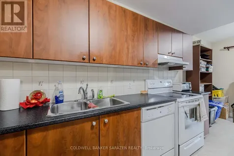 160 Paseo Private Ottawa ON K2G 4N7