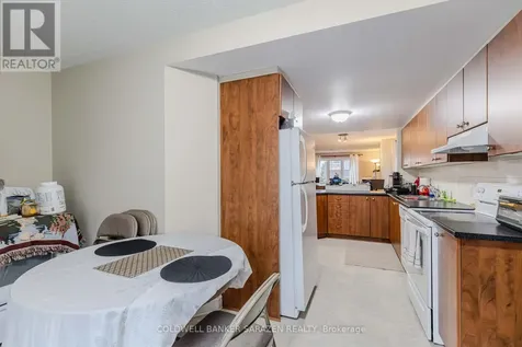 160 Paseo Private Ottawa ON K2G 4N7