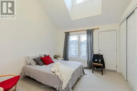 160 Paseo Private Ottawa ON K2G 4N7