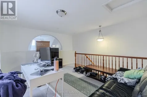 160 Paseo Private Ottawa ON K2G 4N7